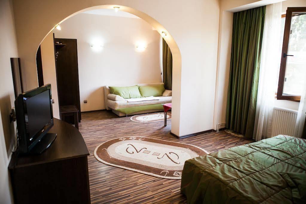 Hotel Ioana Констанца Екстер'єр фото